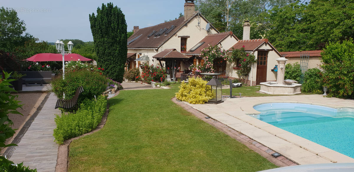 Maison à PACY-SUR-EURE