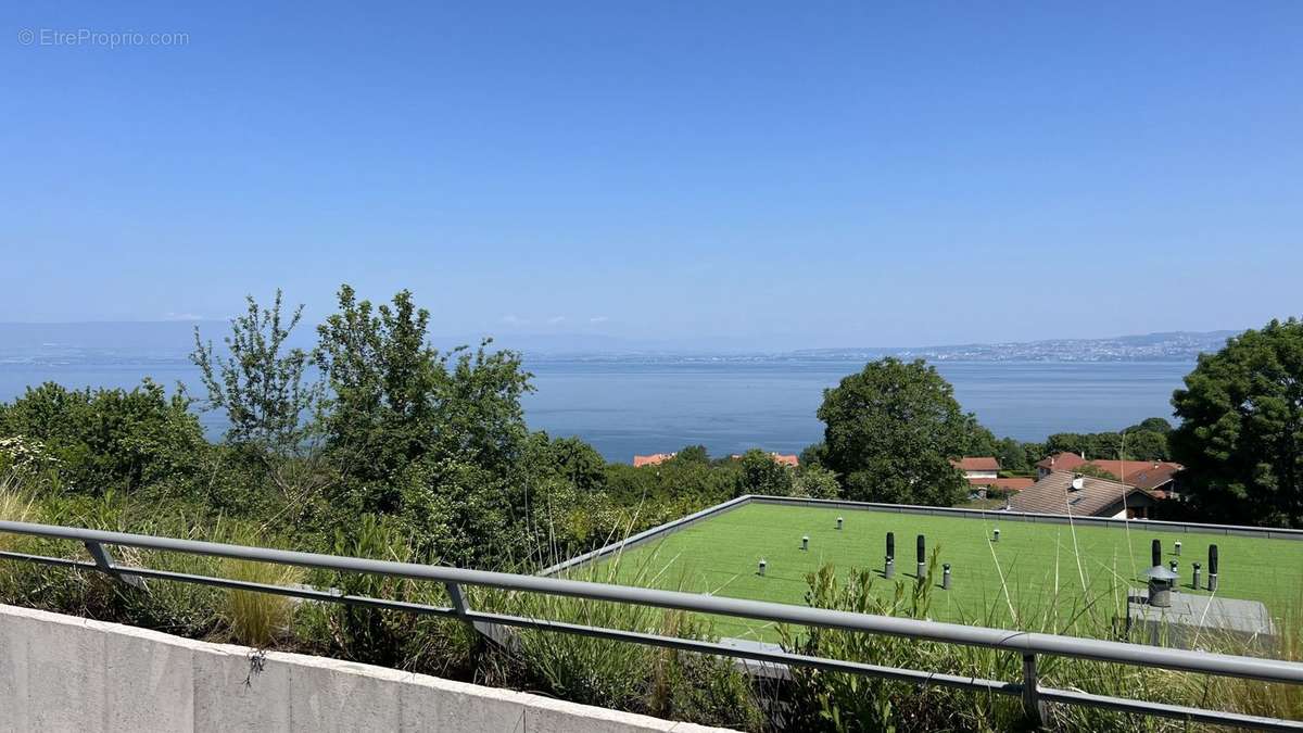 Appartement à MAXILLY-SUR-LEMAN