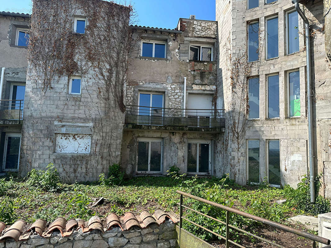 Appartement à CAGNAC-LES-MINES