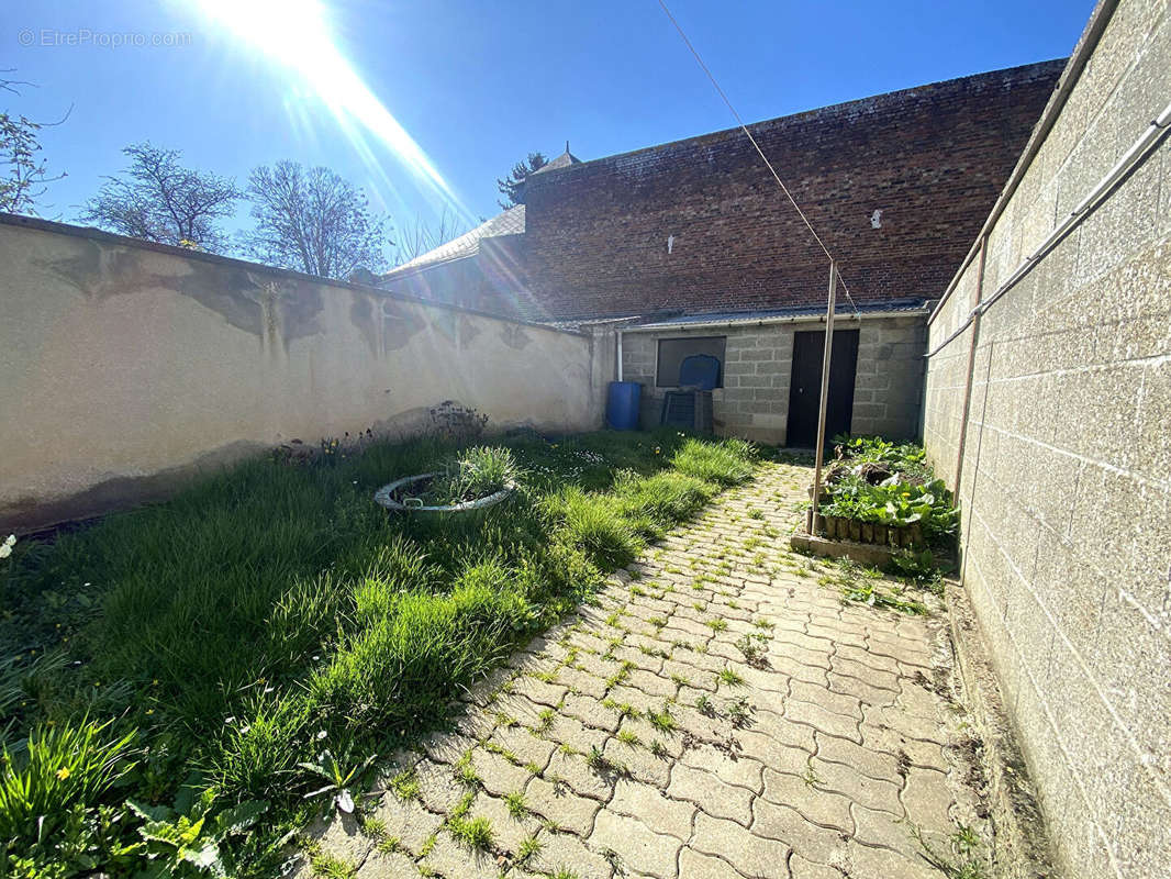 Maison à BRETEUIL