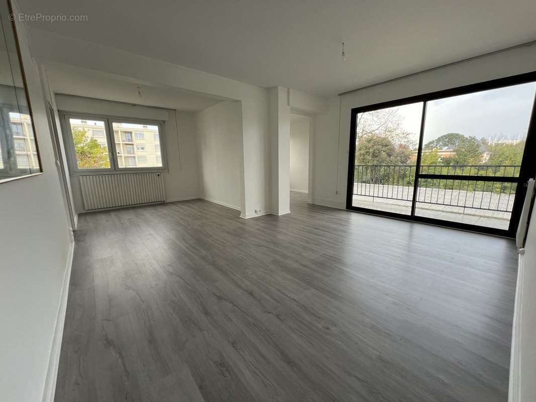 Sejour - Appartement à BORDEAUX