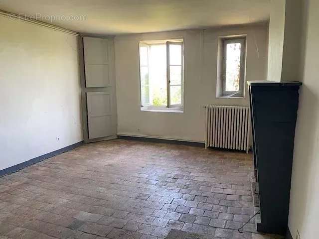 Appartement à ARGENTON-SUR-CREUSE