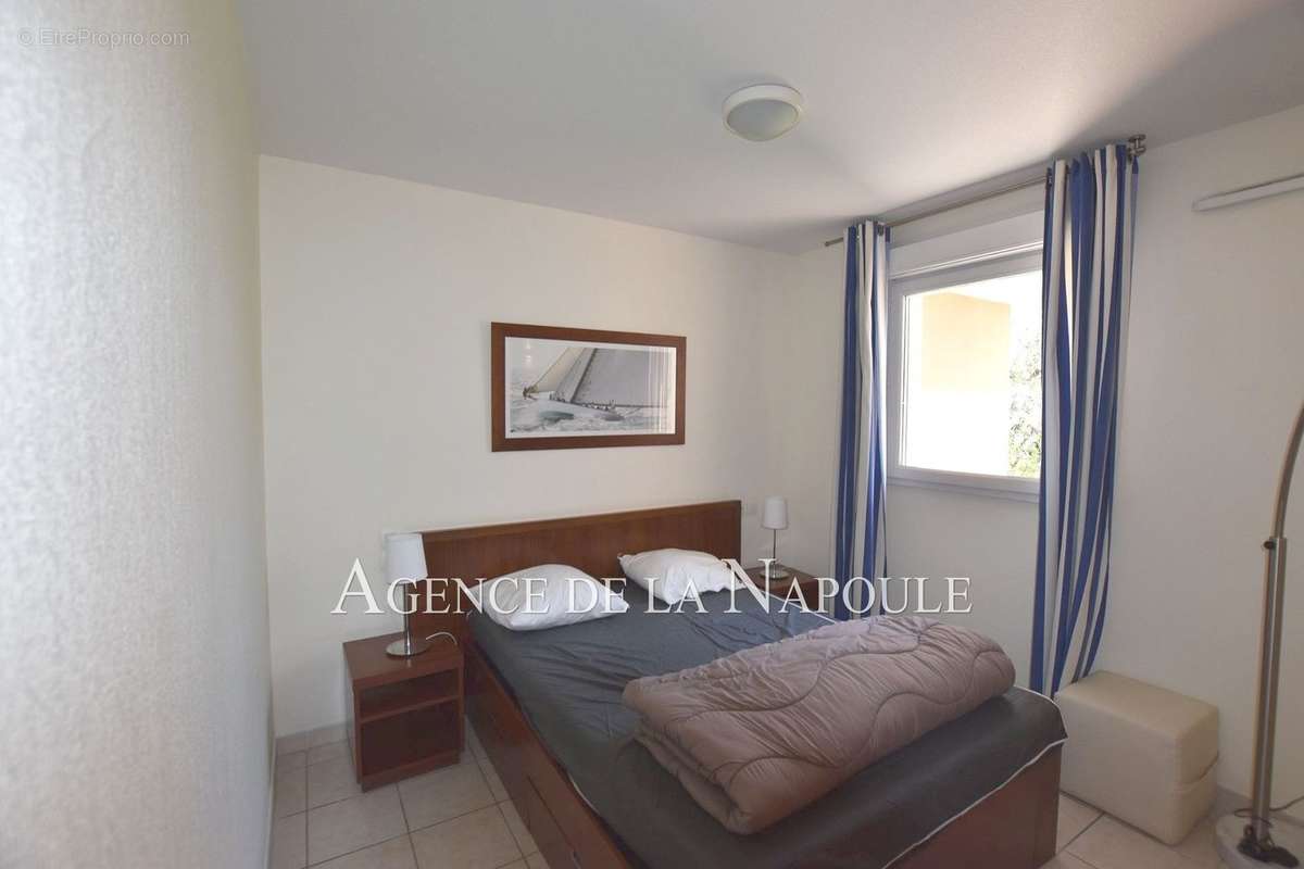 Appartement à MANDELIEU-LA-NAPOULE