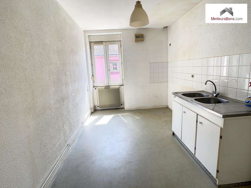 Appartement à MONTCEAU-LES-MINES