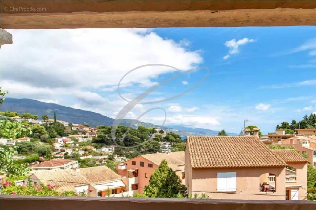 Maison à ROQUEBRUNE-CAP-MARTIN