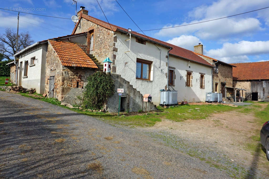 Maison à LAPALISSE