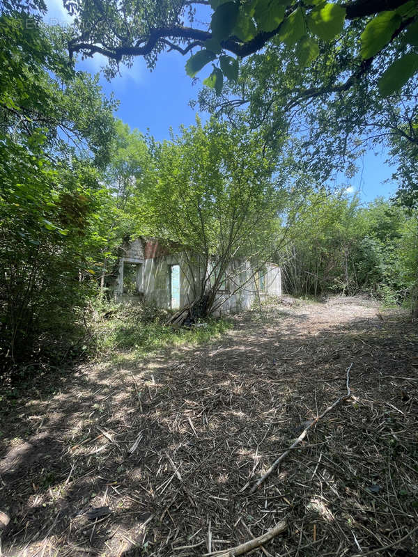 Terrain à VILLENEUVE-SUR-LOT