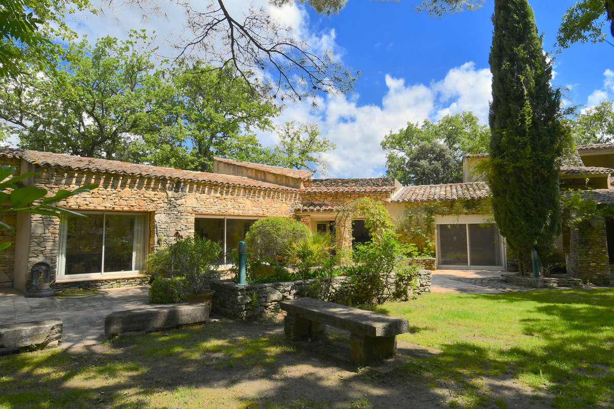 Maison à CAROMB