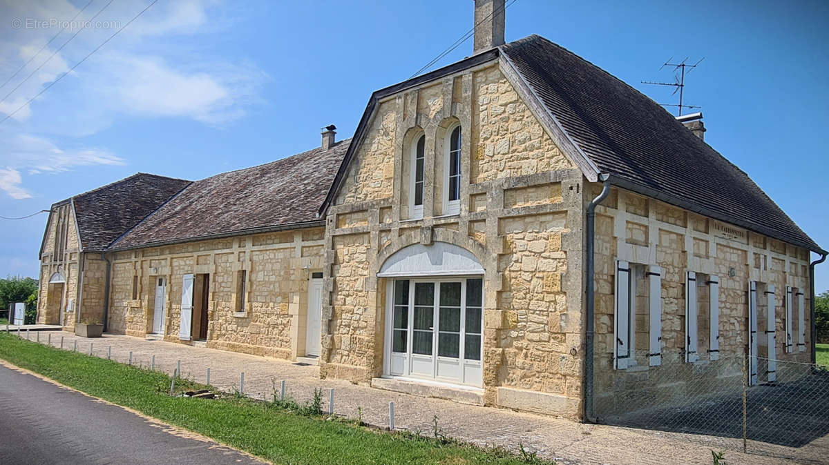 Maison à SAINT-ANDRE-DE-CUBZAC