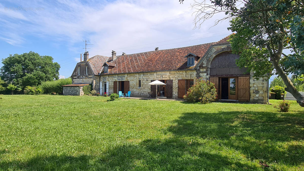 Maison à SAINT-ANDRE-DE-CUBZAC