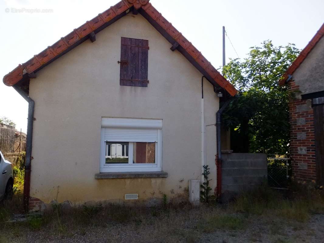 Maison à SAINT-LEOPARDIN-D&#039;AUGY