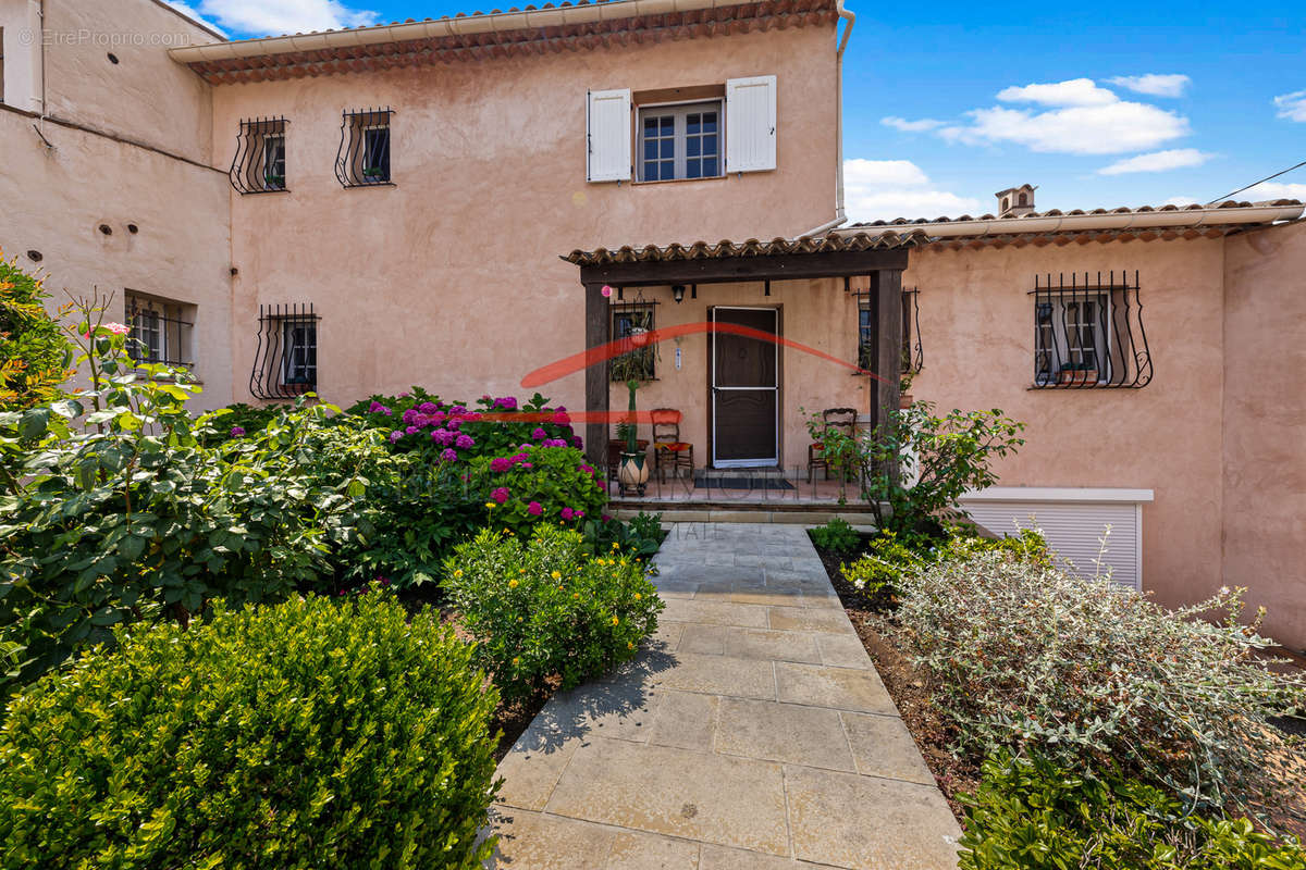 Maison à LA COLLE-SUR-LOUP