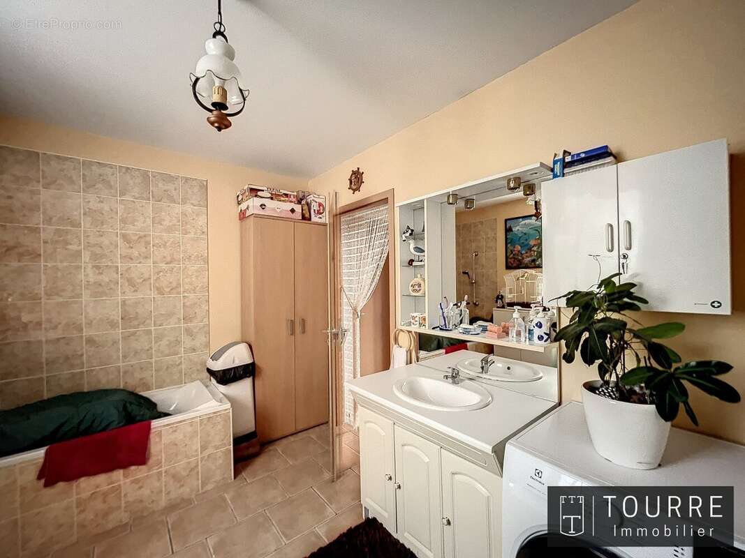 Appartement à RUOMS