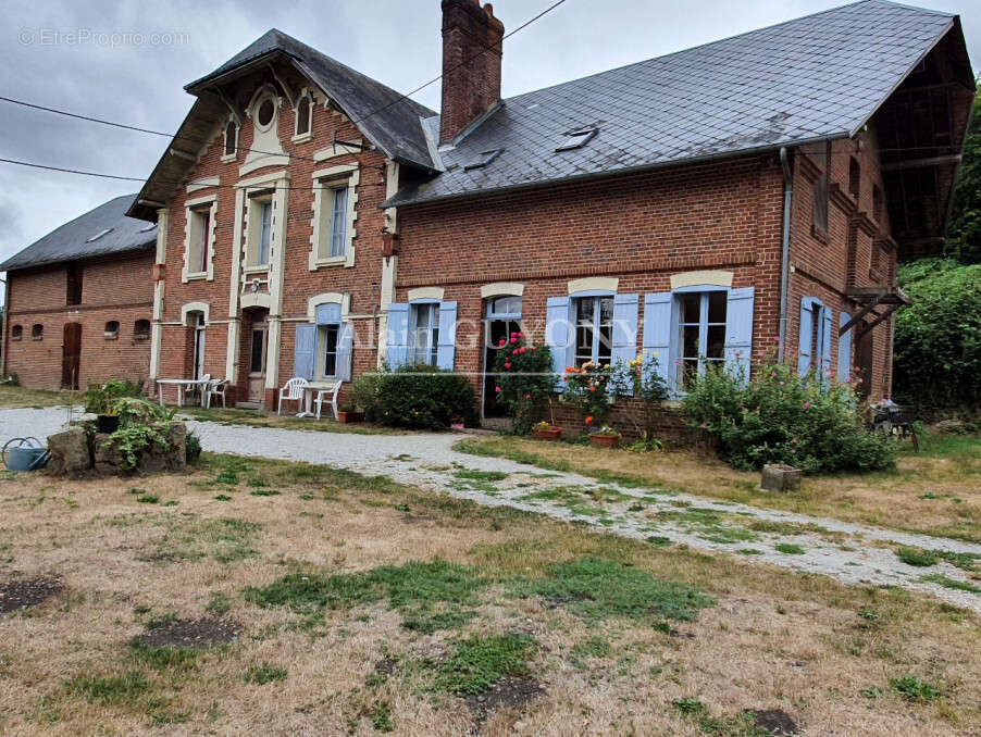 Maison à BERNAY