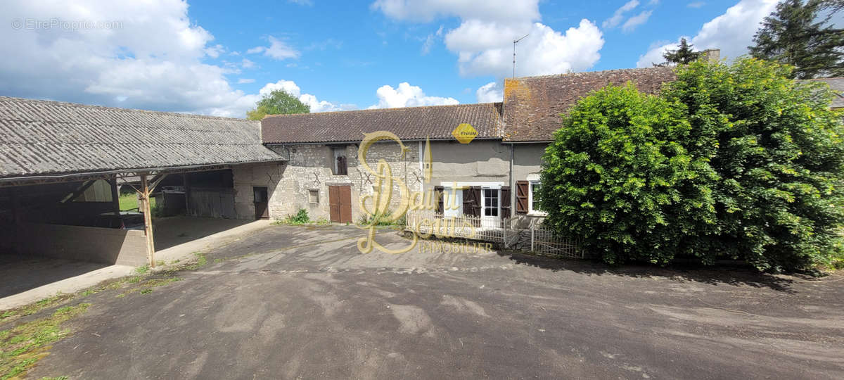 Maison à CHINON