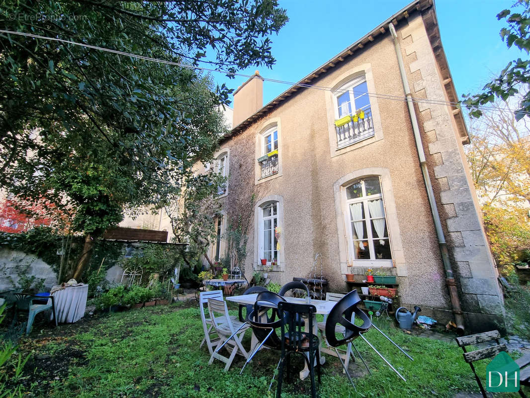 Appartement à NANTES