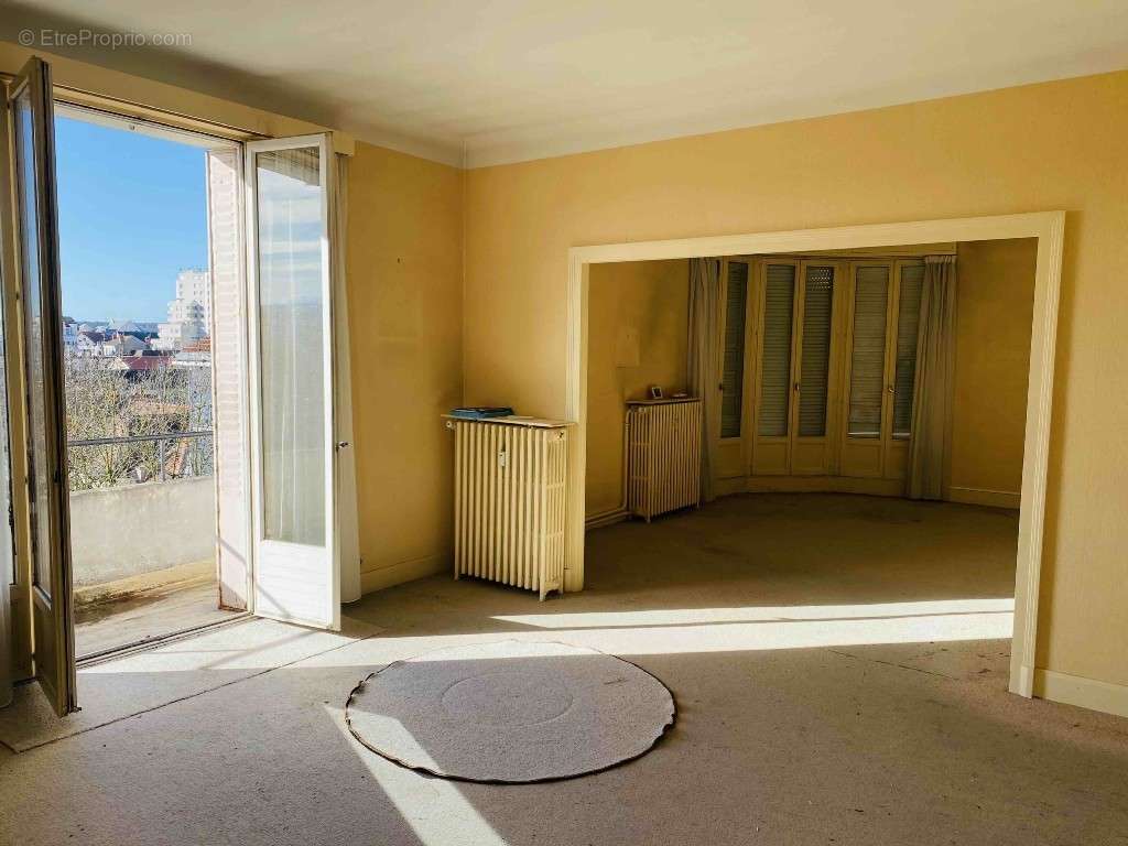 Appartement à VICHY