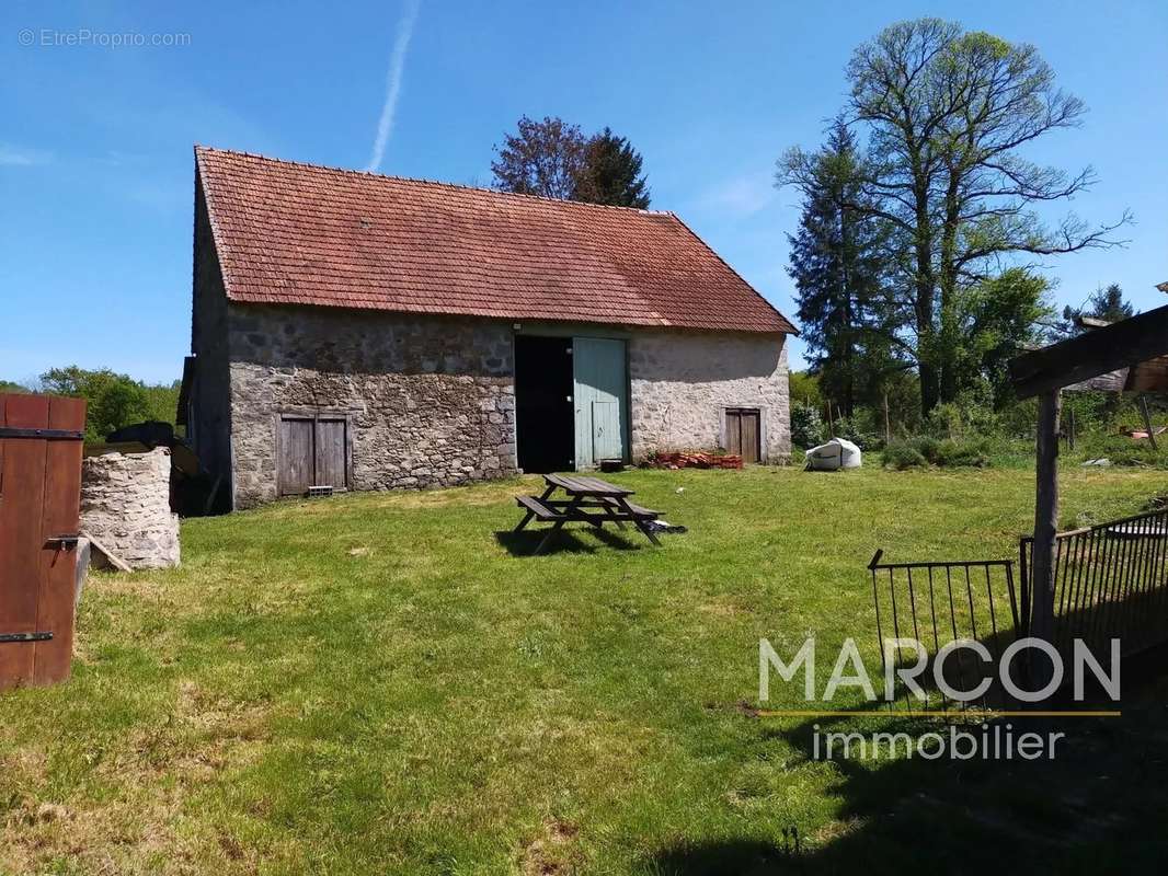 Maison à SAINT-MAURICE-LA-SOUTERRAINE