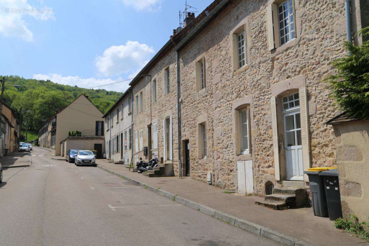 Maison à AUTUN