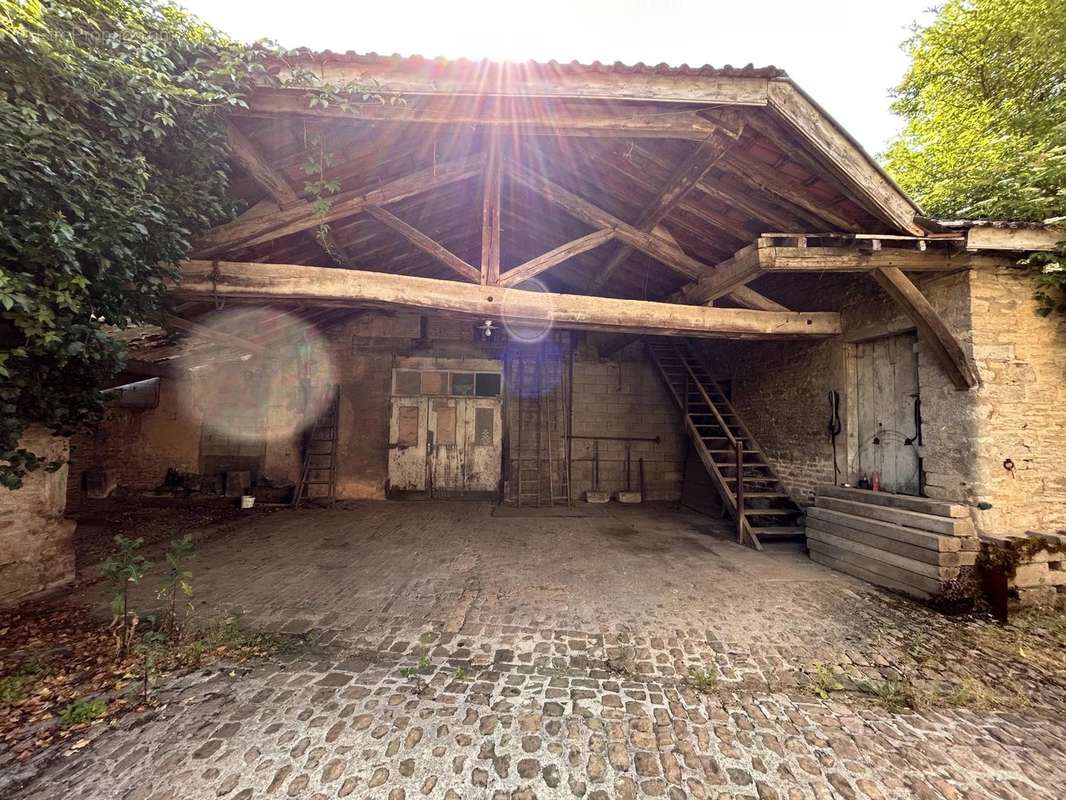 Maison à BEAUNE