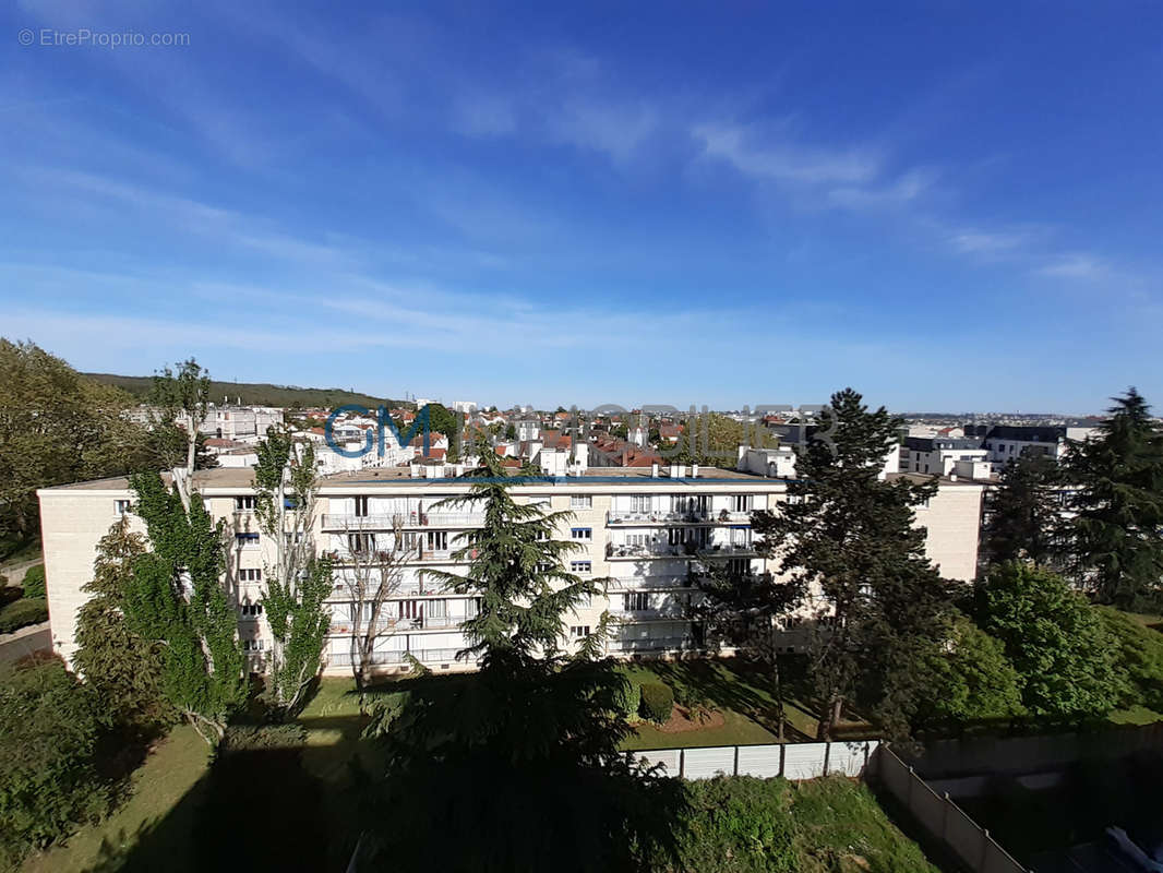 Appartement à ROSNY-SOUS-BOIS