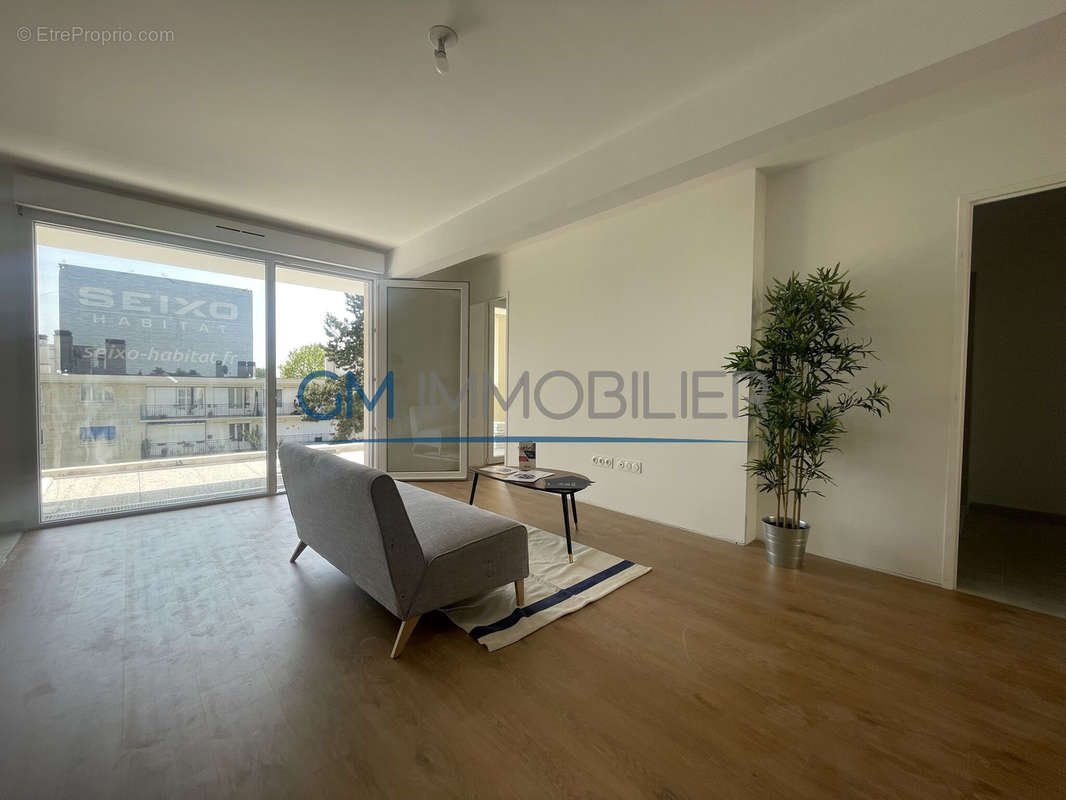 Appartement à ROSNY-SOUS-BOIS