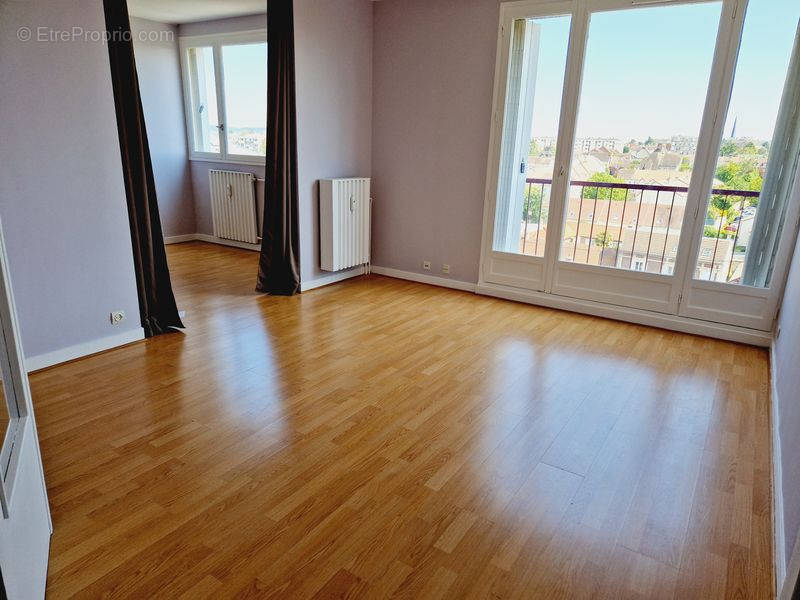 Appartement à COMPIEGNE