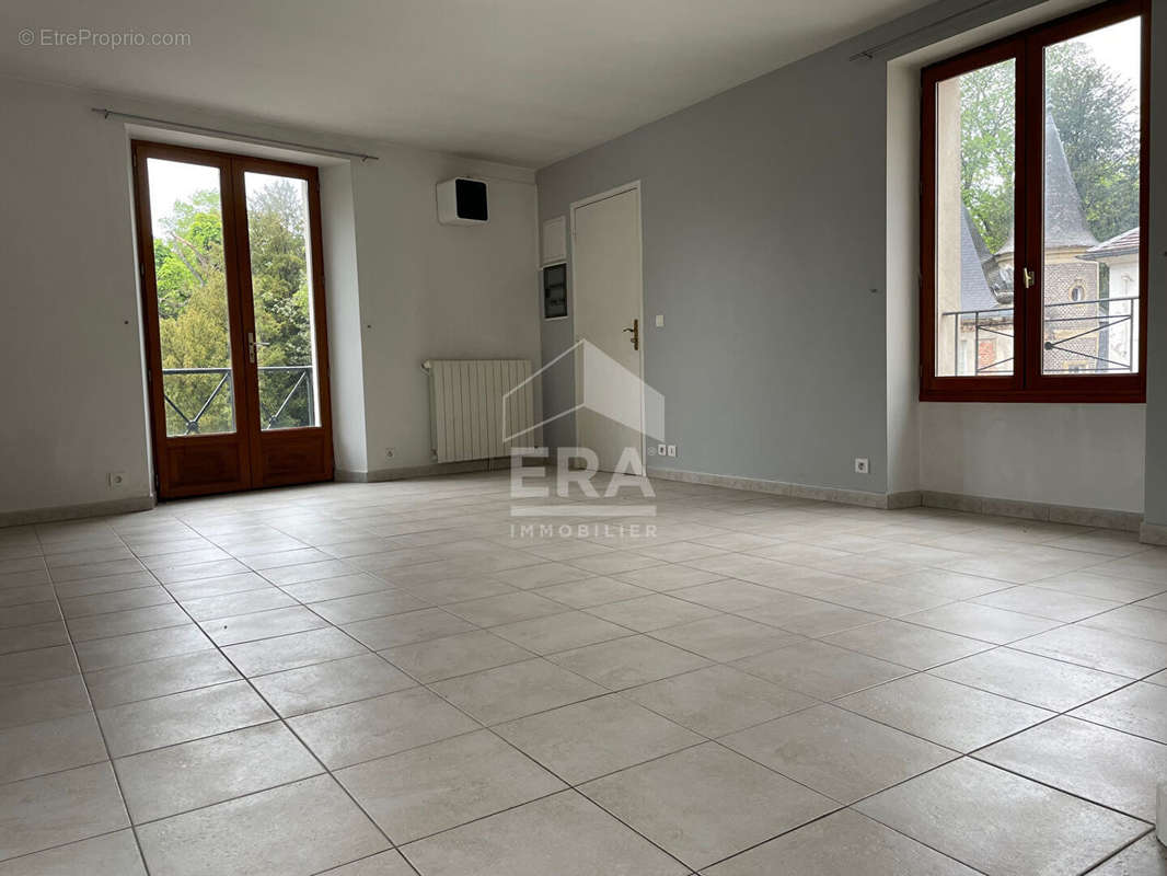 Appartement à SAINT-GERMAIN-LES-CORBEIL