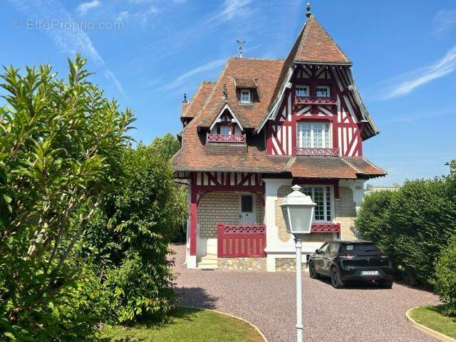 Maison à LISIEUX