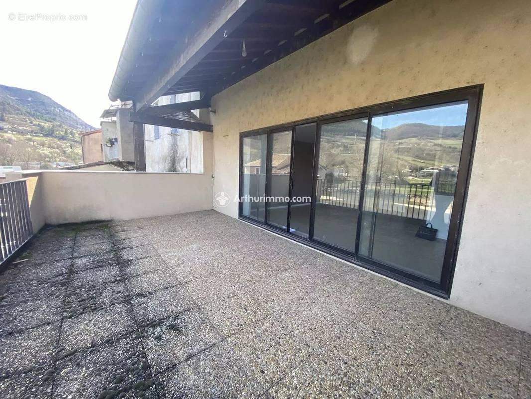 Appartement à MILLAU