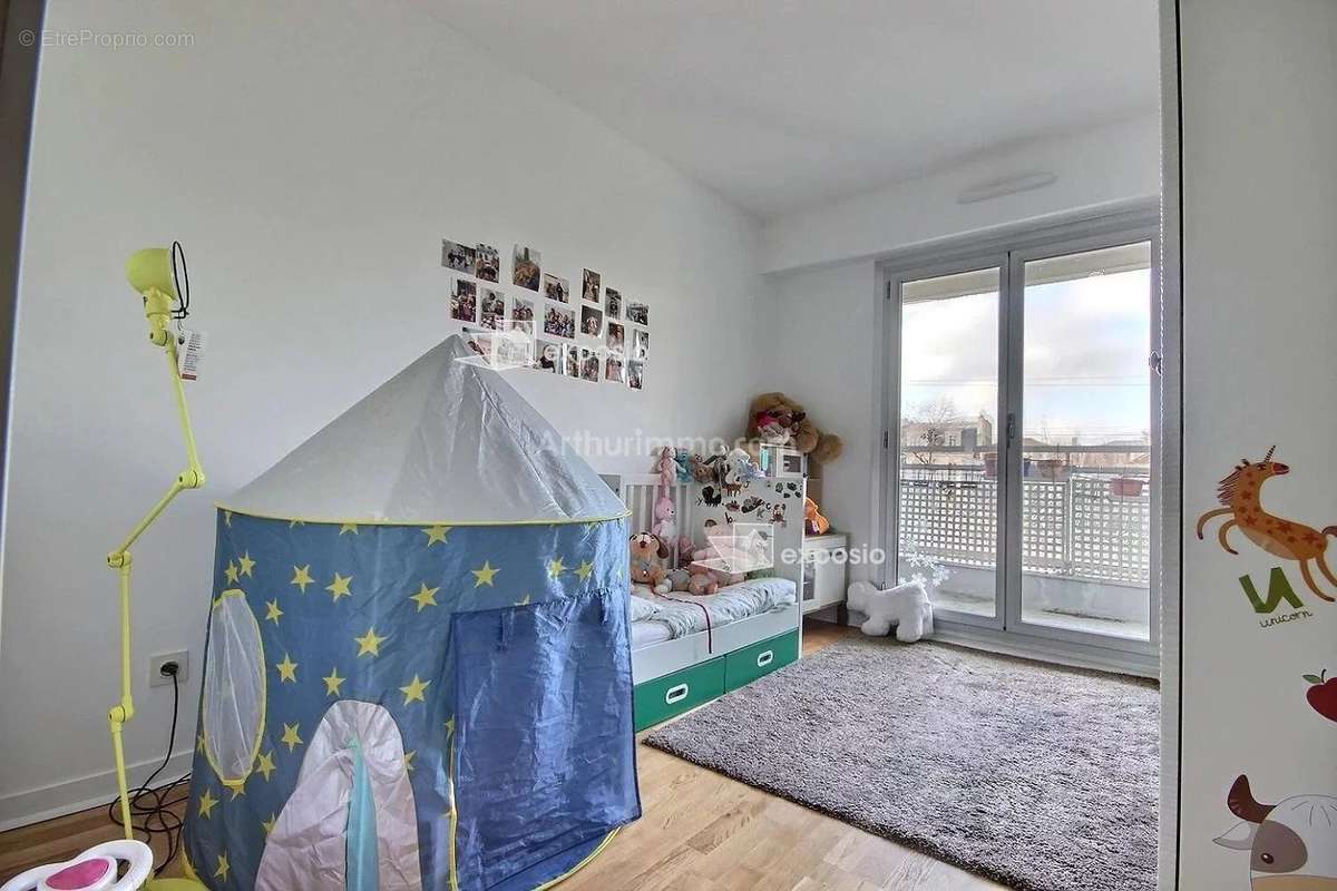 Appartement à ASNIERES-SUR-SEINE