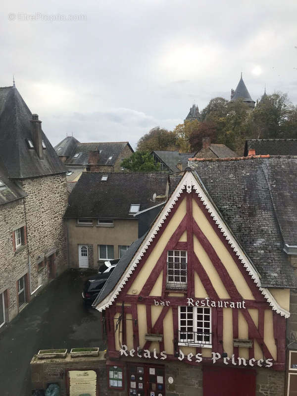 Appartement à COMBOURG