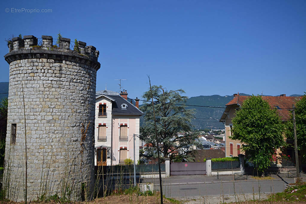 Appartement à AIX-LES-BAINS