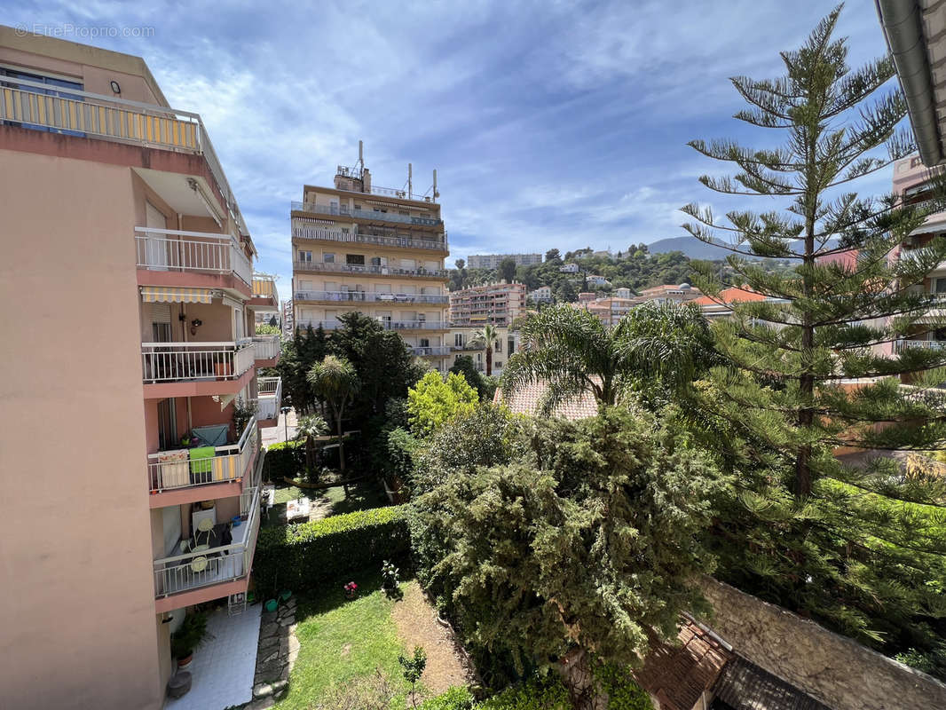 Appartement à MENTON