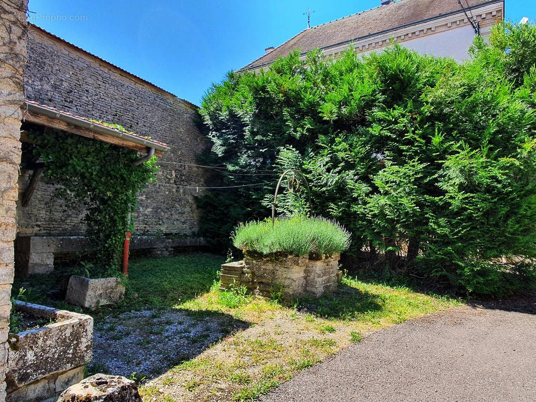 Maison à BEAUNE