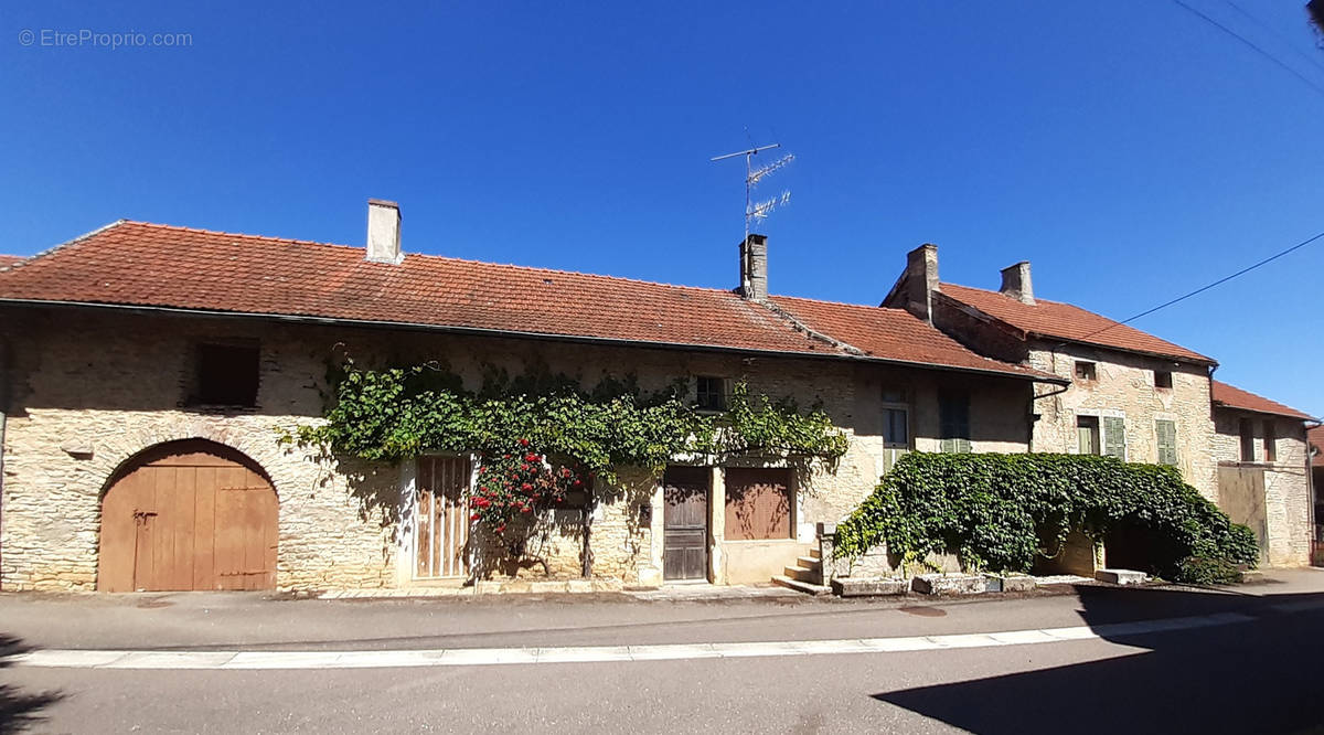 Maison à BEAUNE