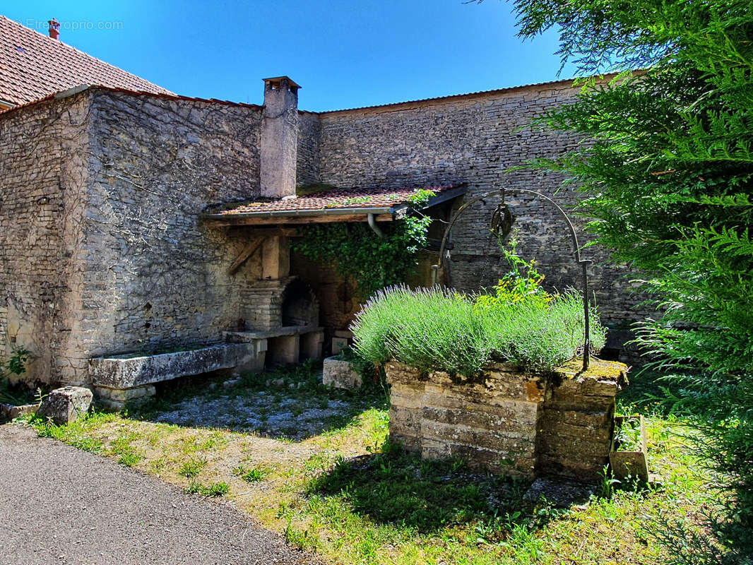 Maison à BEAUNE