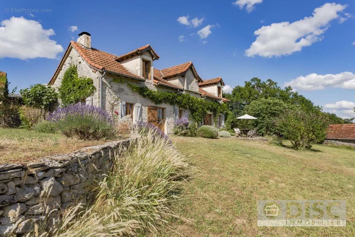 Maison à CAYLUS