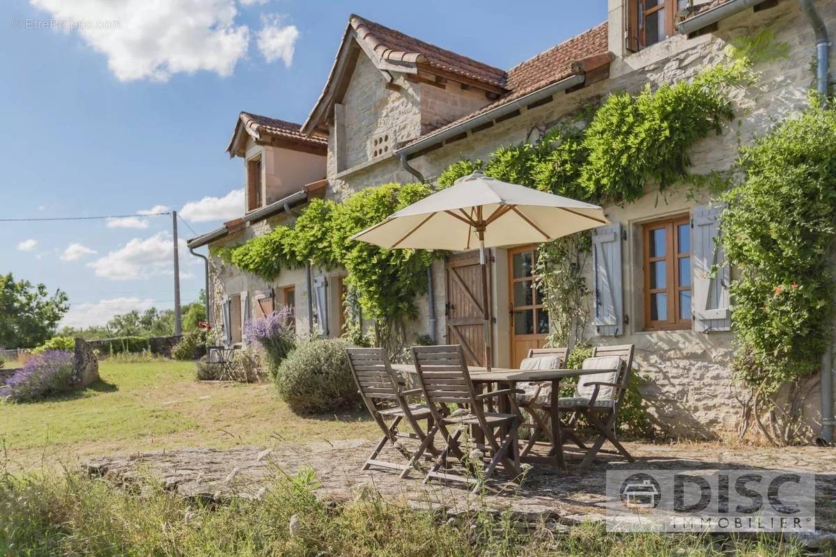 Maison à CAYLUS