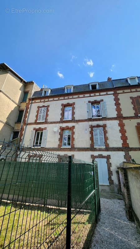 Appartement à NEMOURS