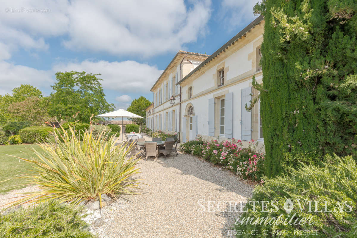 Maison à SAINT-ANDRE-DE-CUBZAC