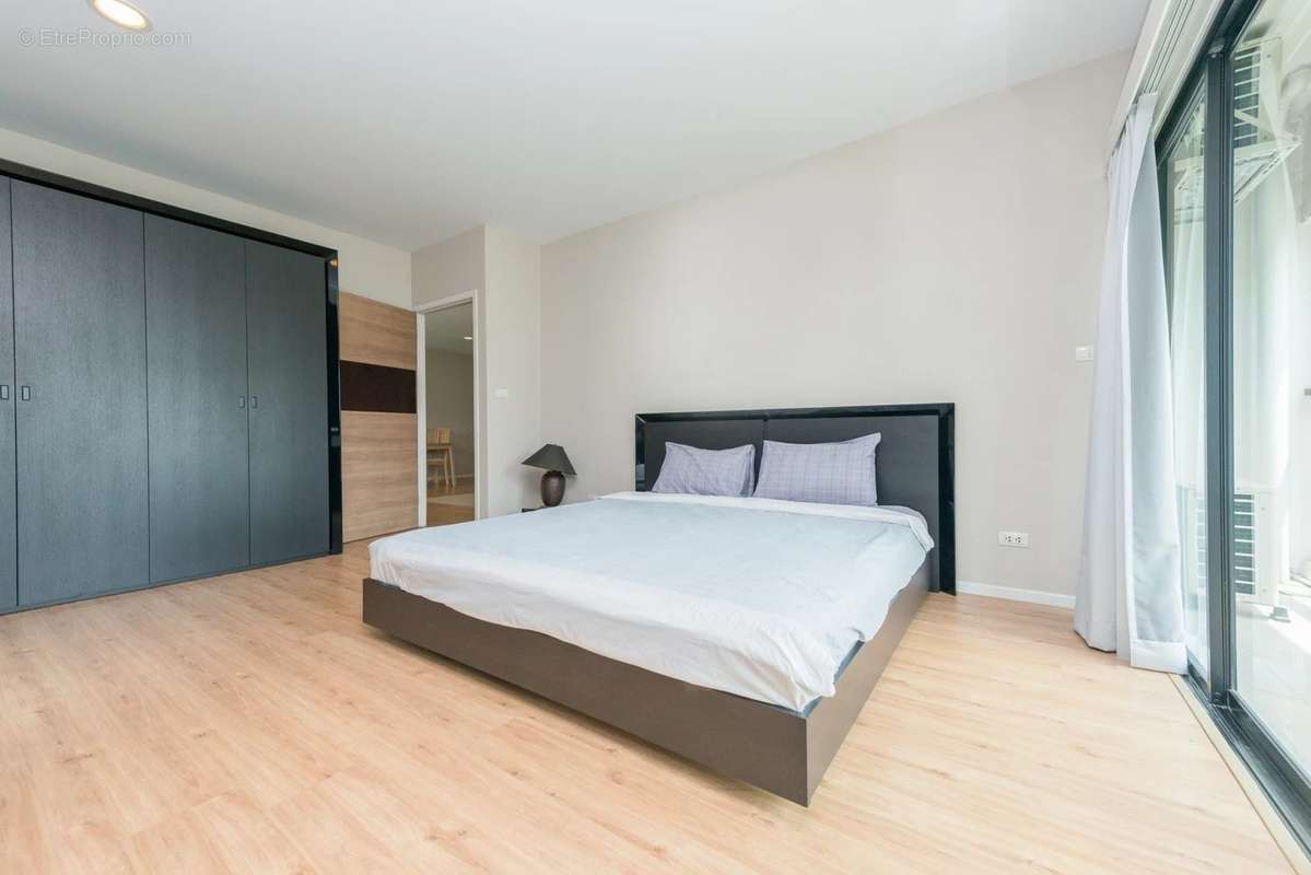 Appartement à CLICHY