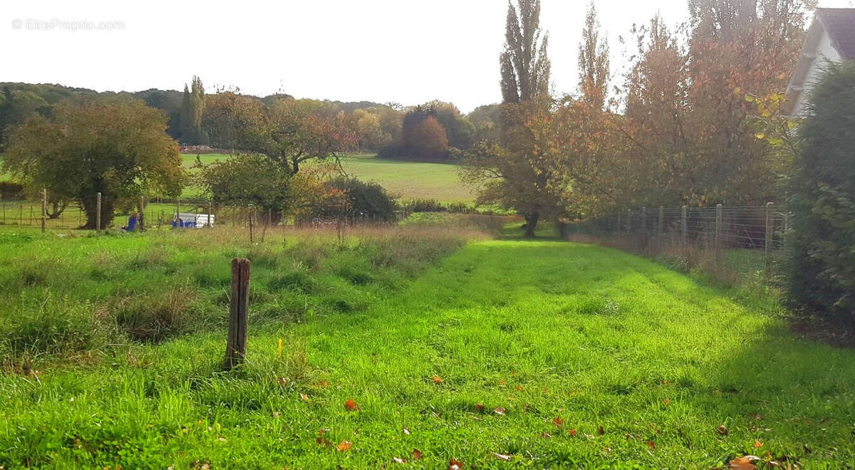 Terrain à VETHEUIL