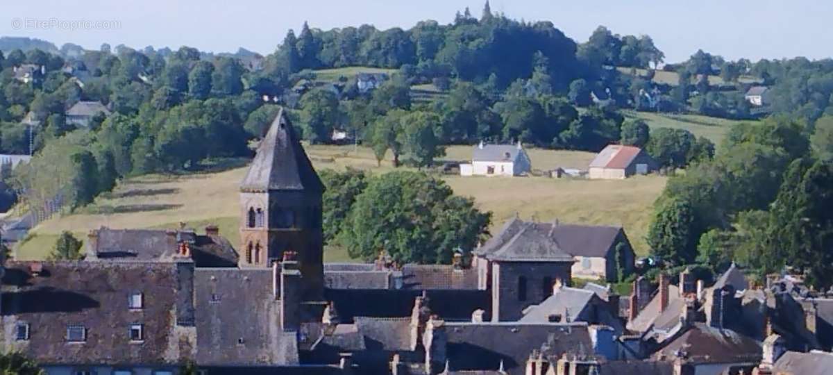 Maison à MAURIAC