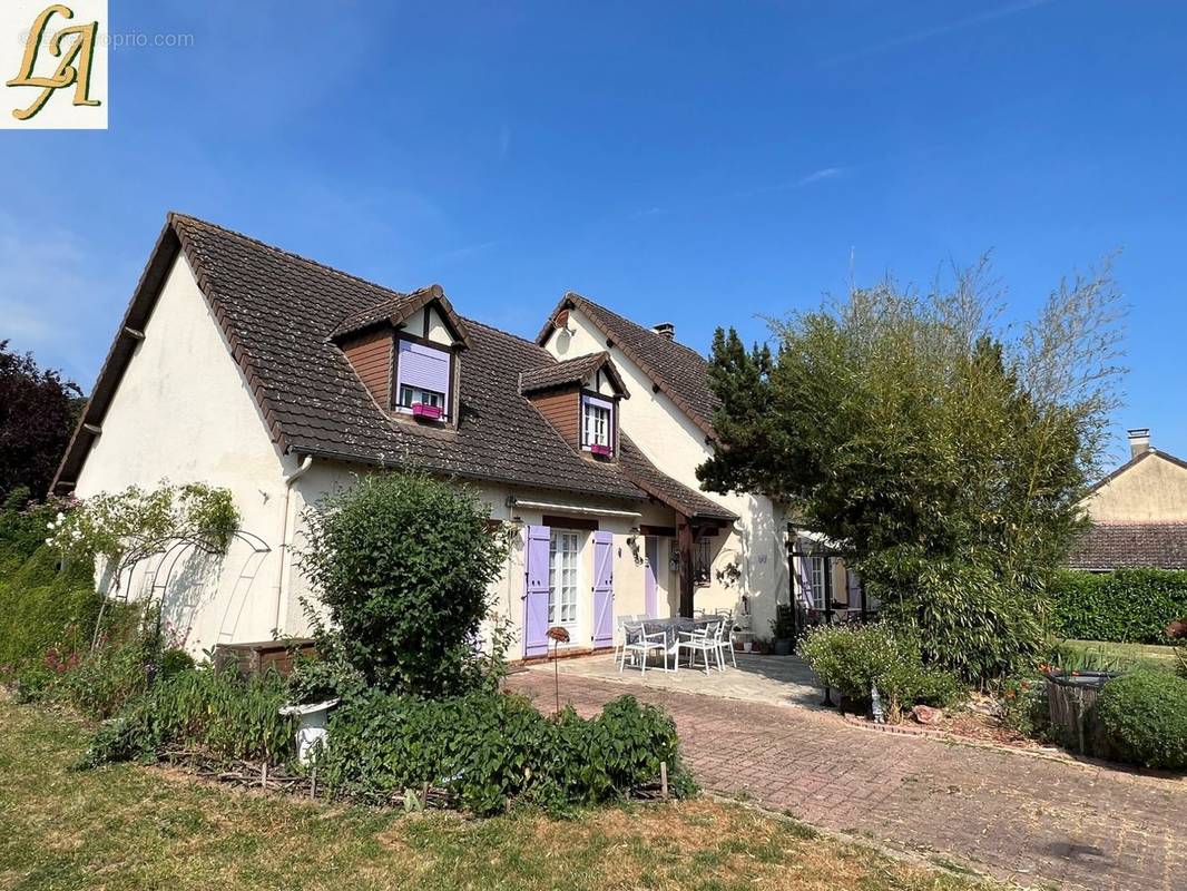 Maison à PACY-SUR-EURE