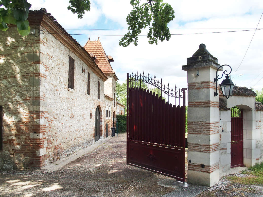 Maison à VILLENEUVE-SUR-LOT