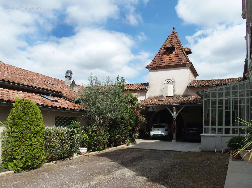 Maison à VILLENEUVE-SUR-LOT