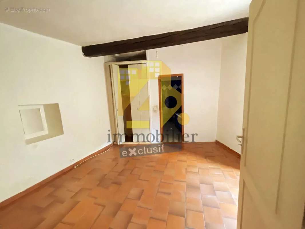 Appartement à FAYENCE