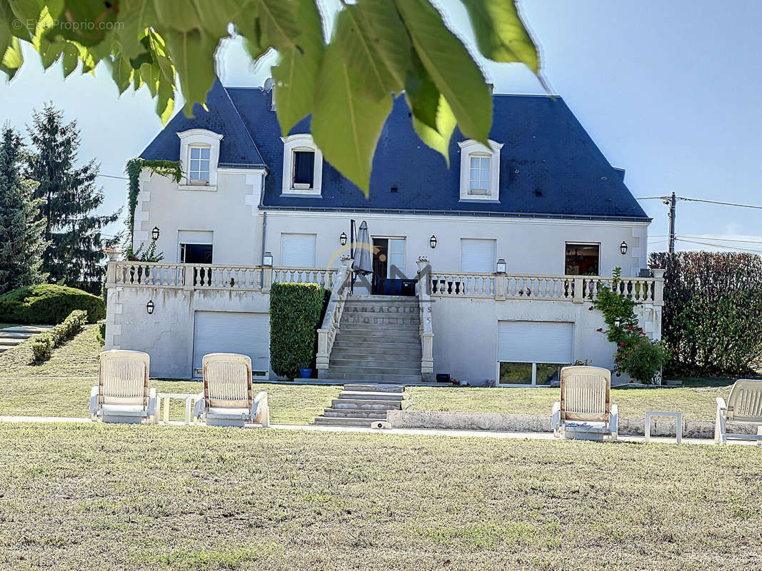 Maison à VOUVRAY