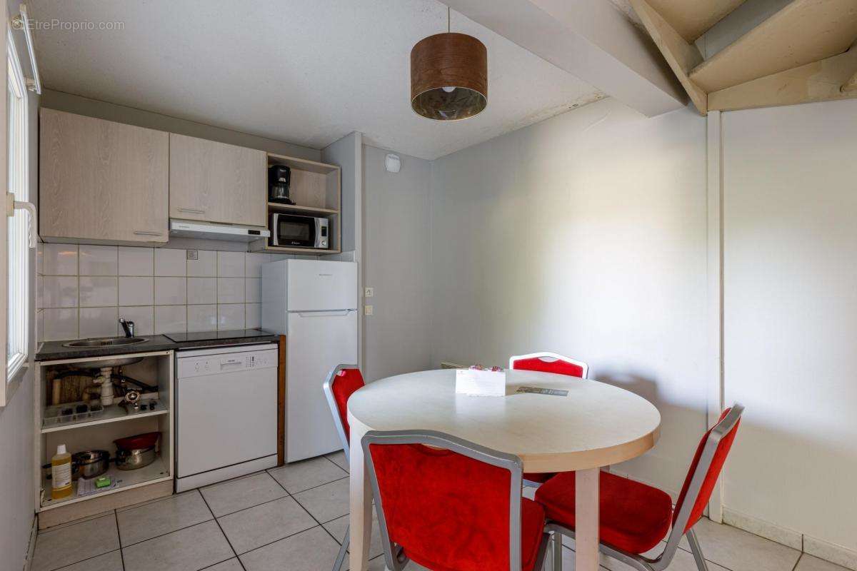 Appartement à SAINT-JEAN-D&#039;ILLAC